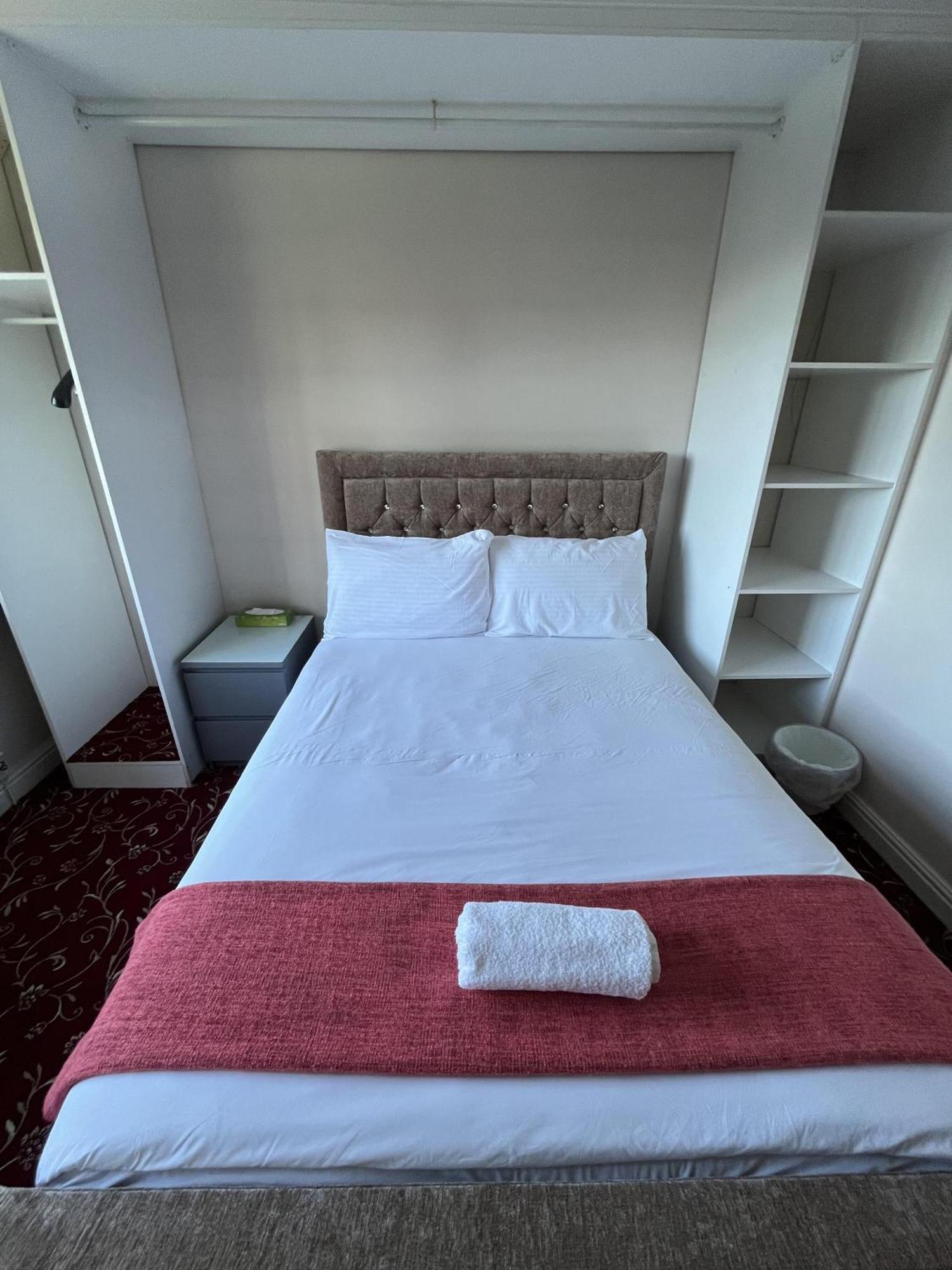 Unwind In Comfort At Cosy Caradus Free Parking Birmingham Exteriör bild