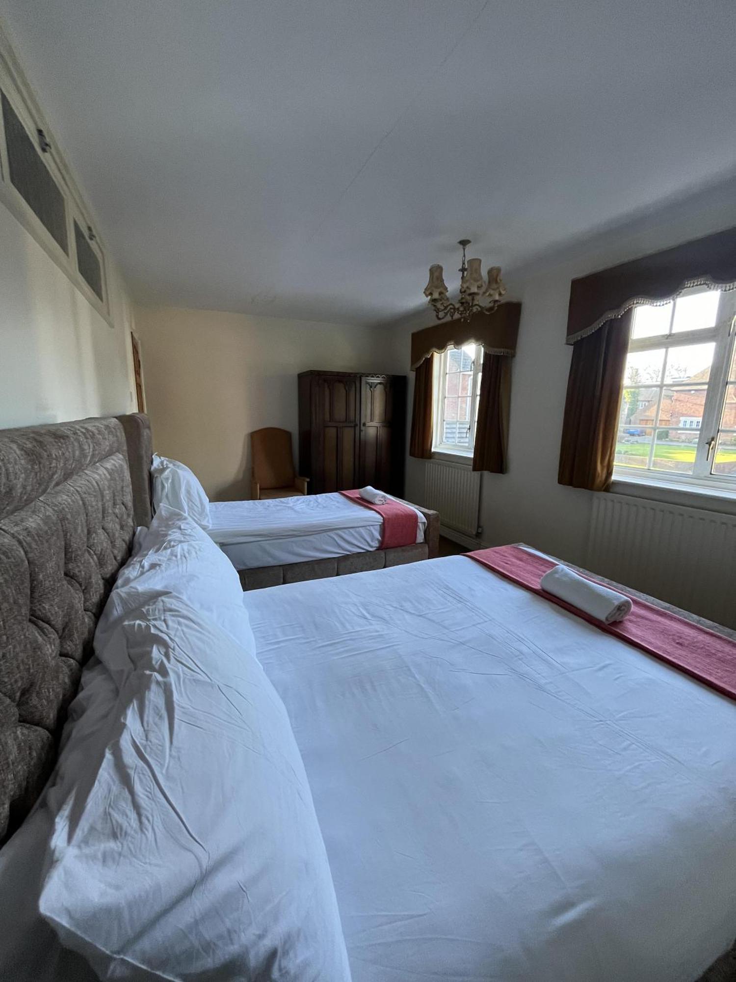 Unwind In Comfort At Cosy Caradus Free Parking Birmingham Exteriör bild
