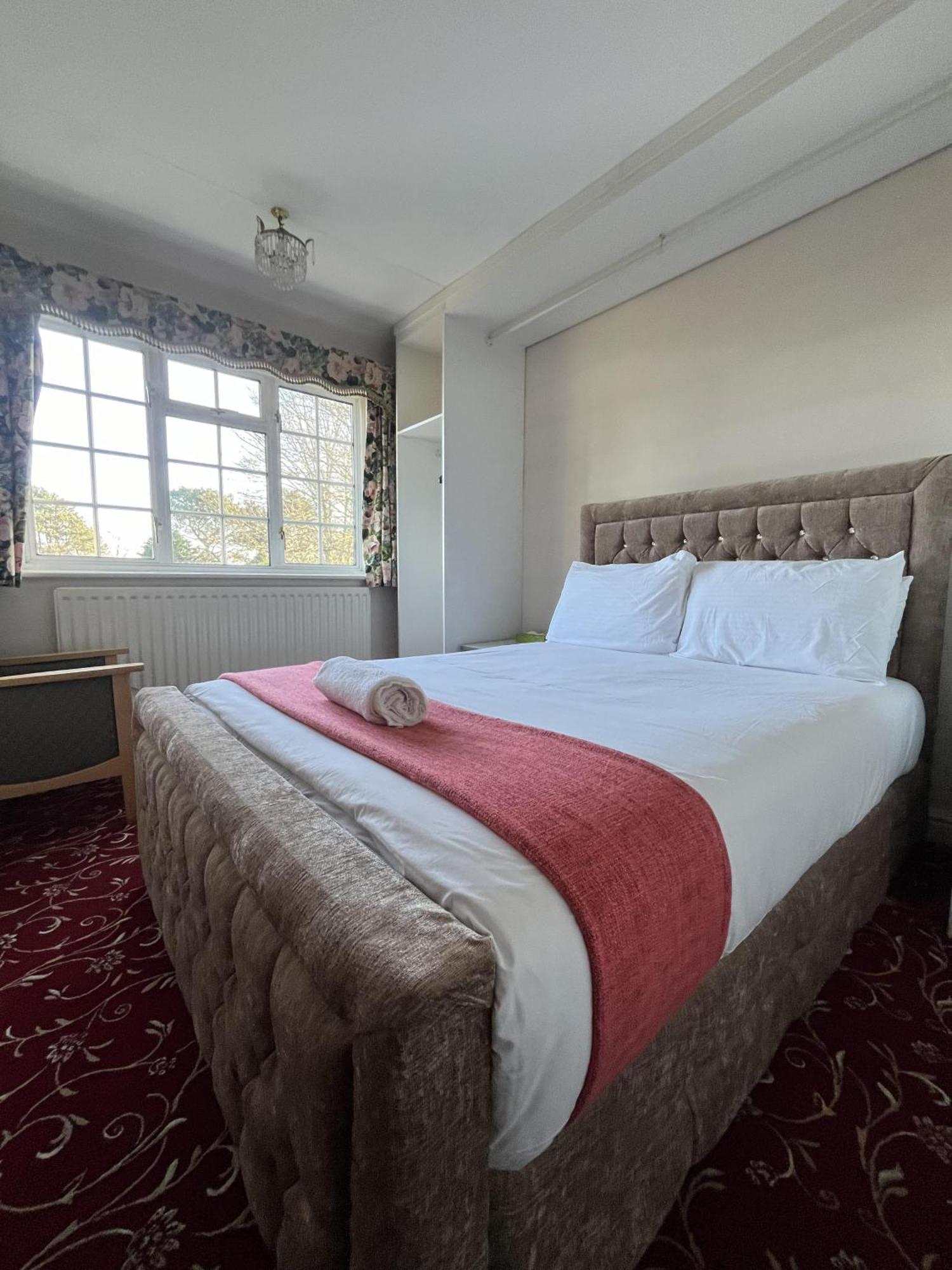 Unwind In Comfort At Cosy Caradus Free Parking Birmingham Exteriör bild
