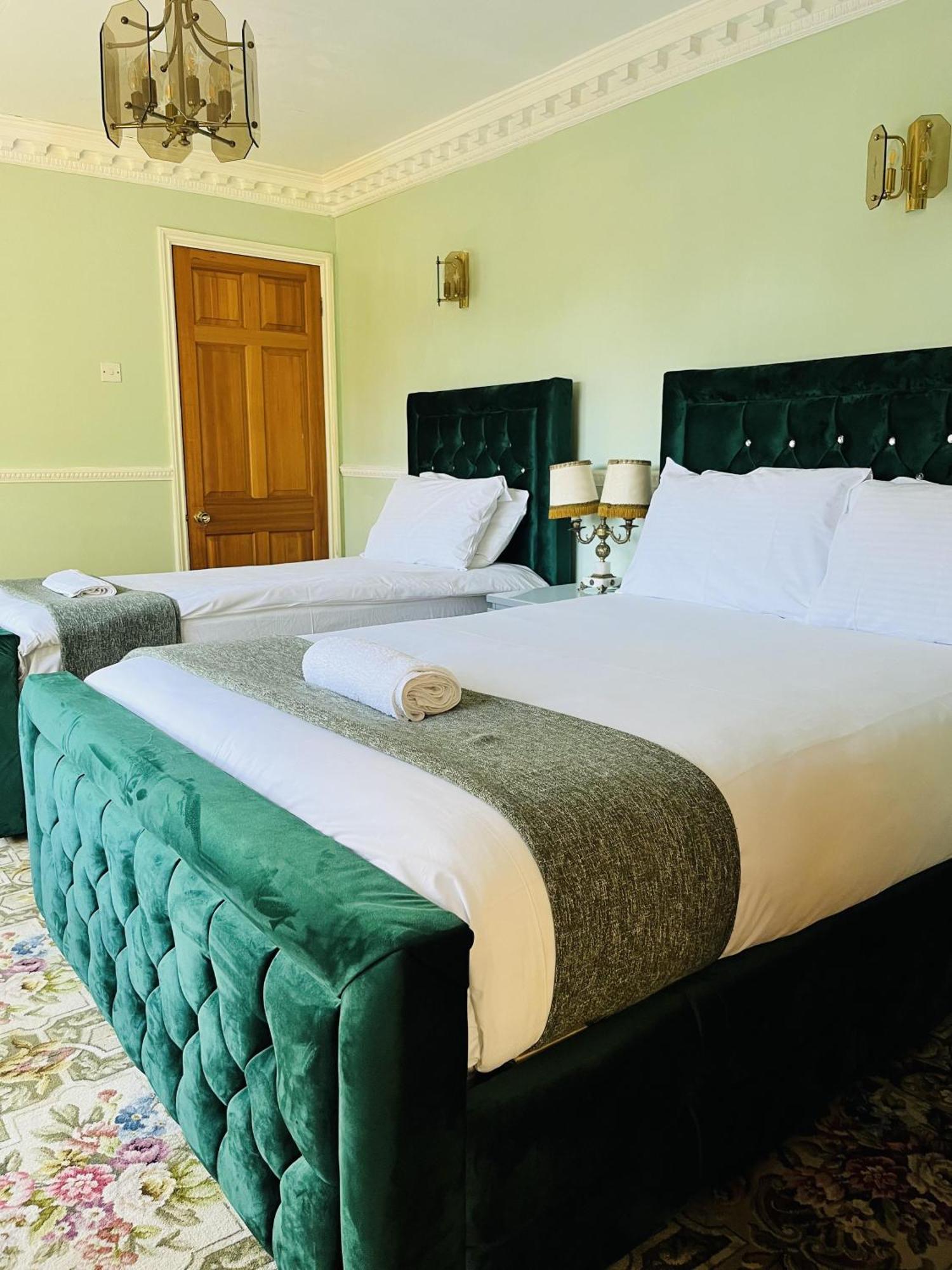 Unwind In Comfort At Cosy Caradus Free Parking Birmingham Exteriör bild