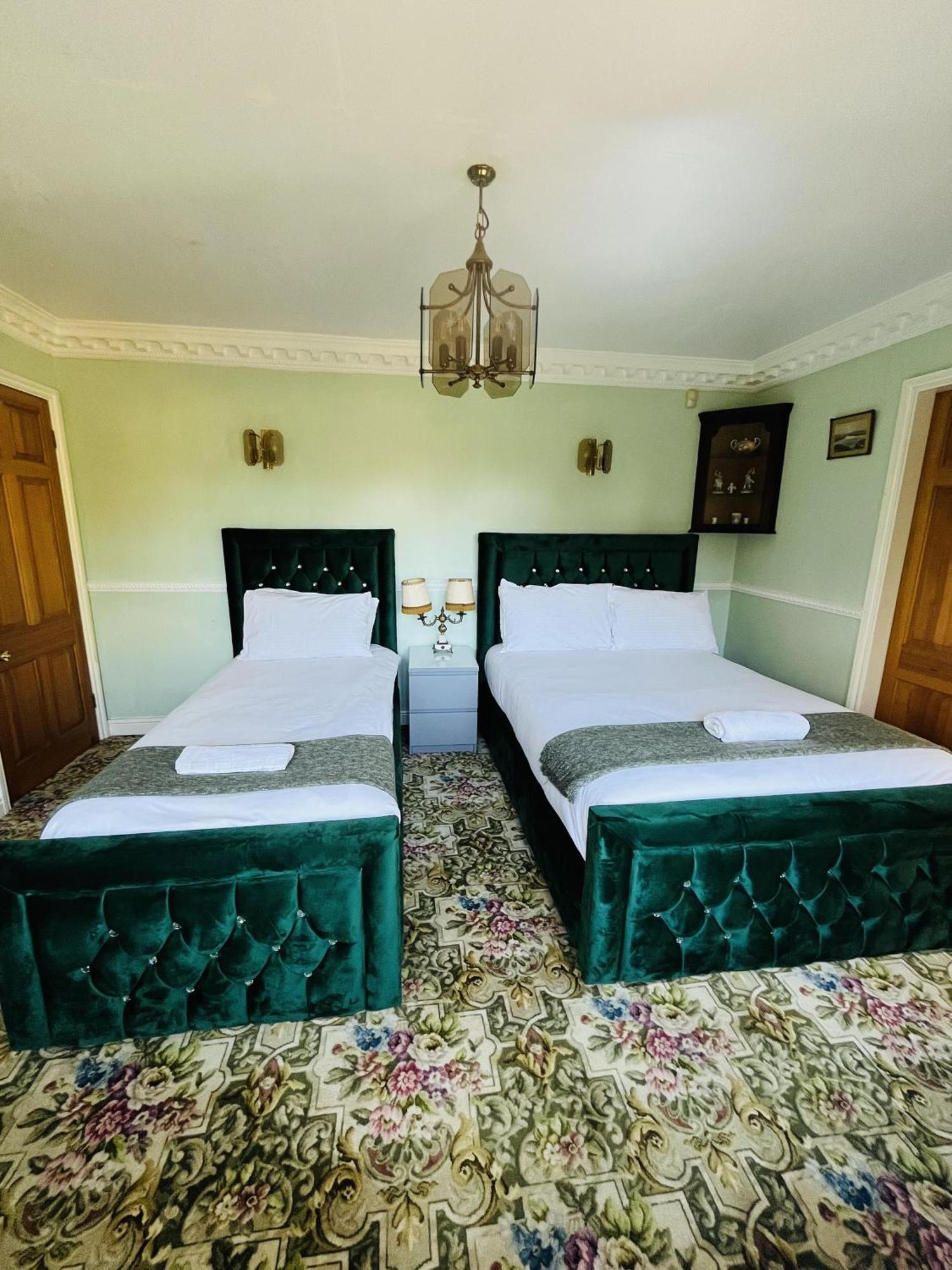 Unwind In Comfort At Cosy Caradus Free Parking Birmingham Exteriör bild