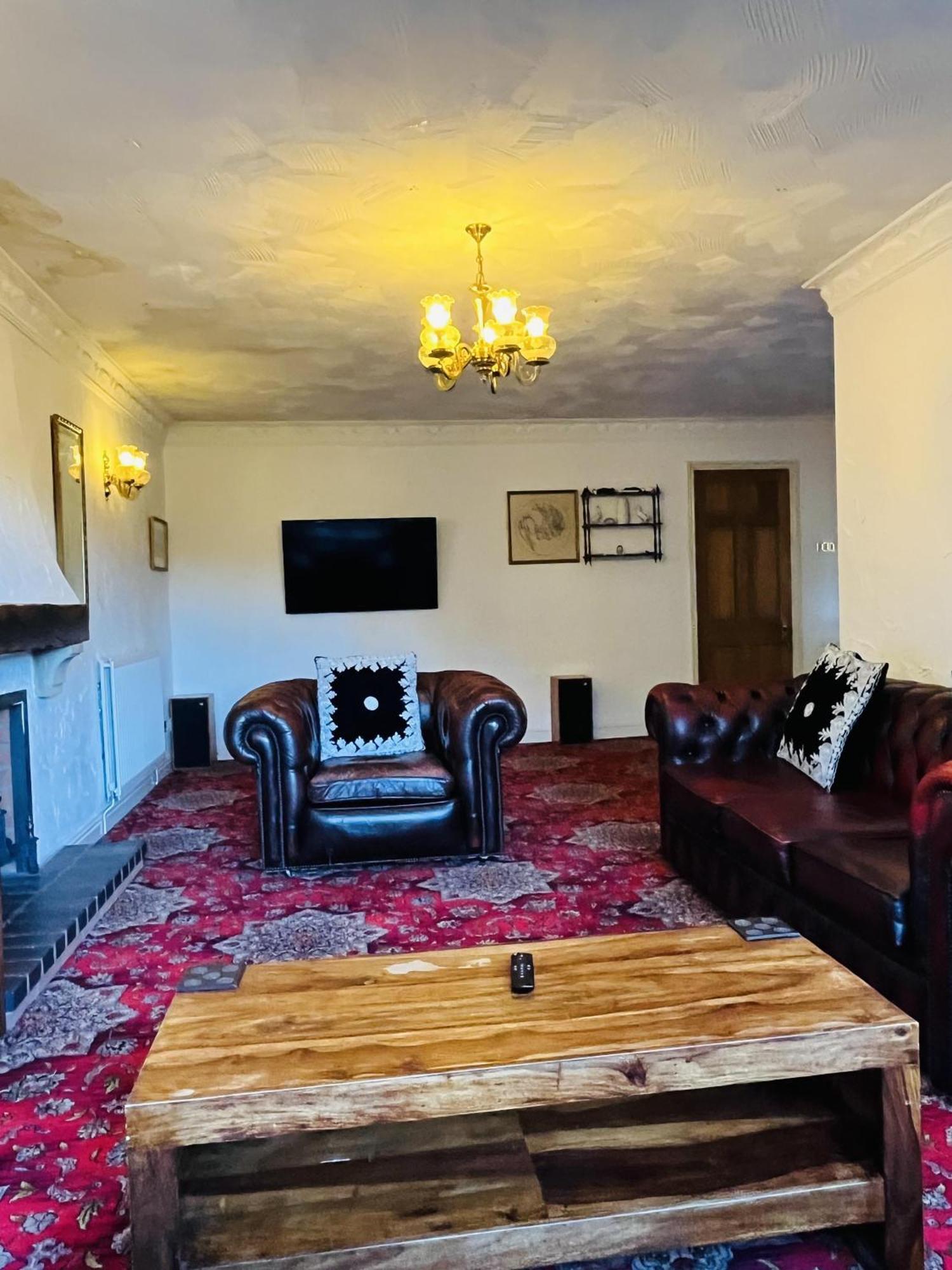 Unwind In Comfort At Cosy Caradus Free Parking Birmingham Exteriör bild